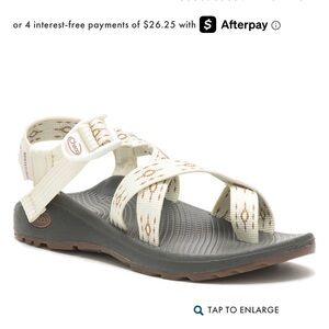 CHACO Women's Cloud 2/  Z Sandals- cream- Size 8